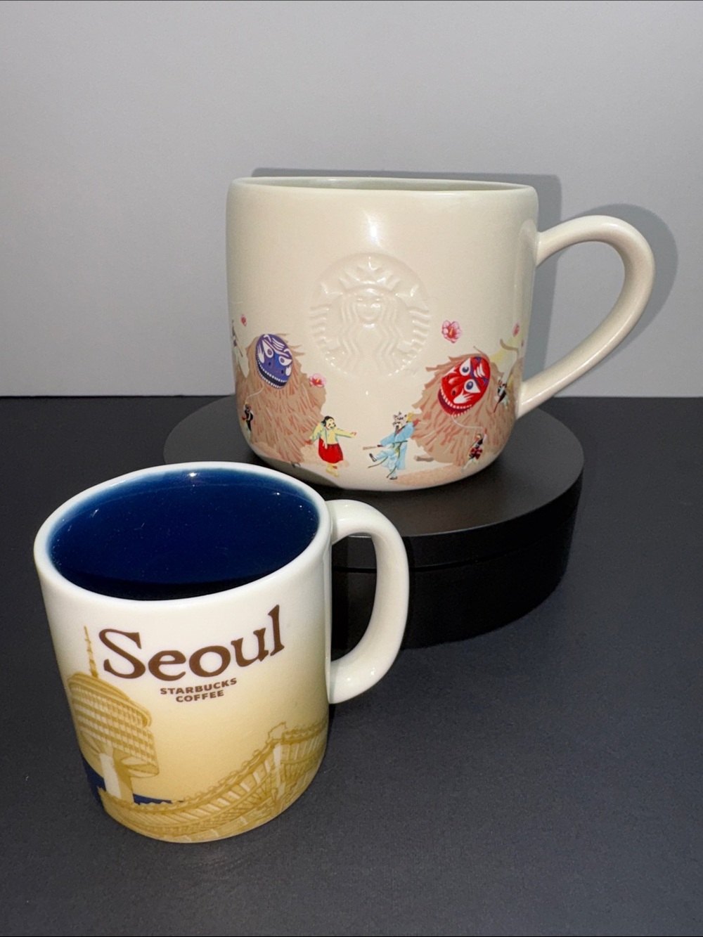2 Starbucks Korea and Seoul Mugs